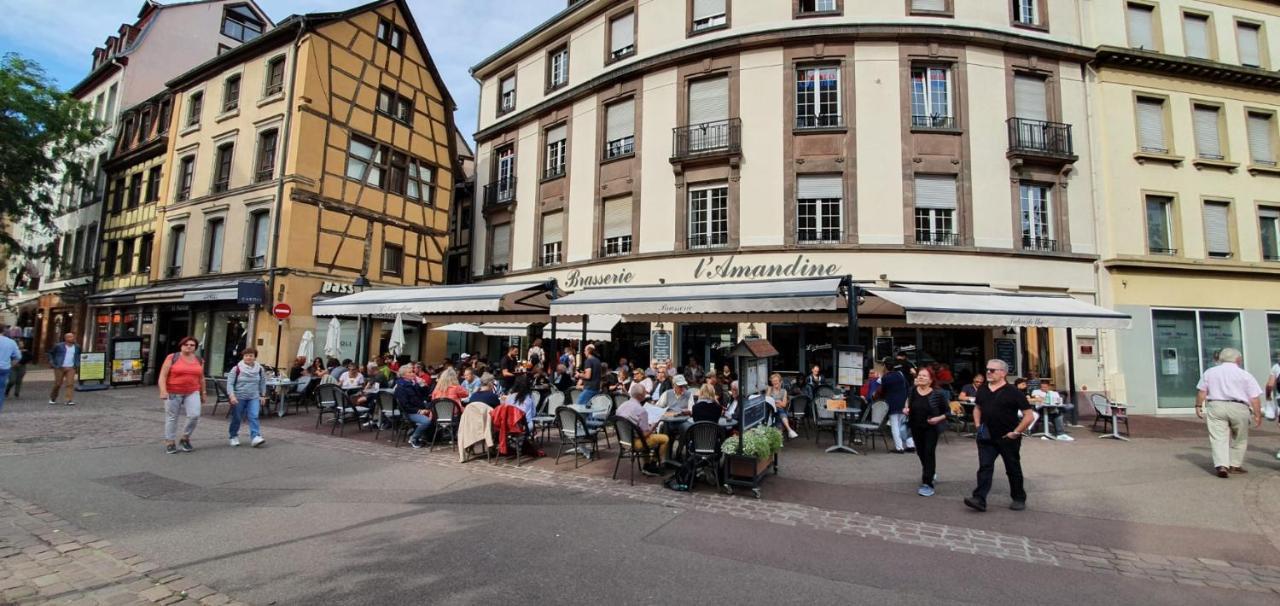 Le Red St Leon : Lit Queen Size * Wifi * Ideal Couple Colmar Exteriér fotografie
